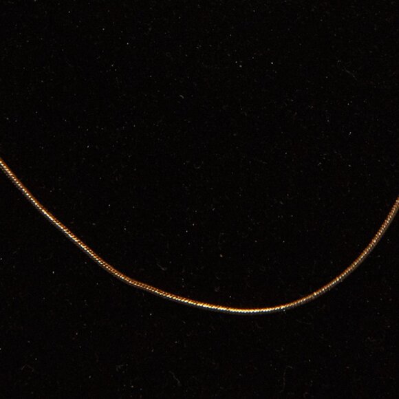 14K Yellow Gold Snake Chain 18" - Picture 2 of 2